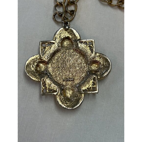 Vintage Medallian Goldtone Necklace With Faux Pearls Red Rhinestones Statement - Picture 6 of 9